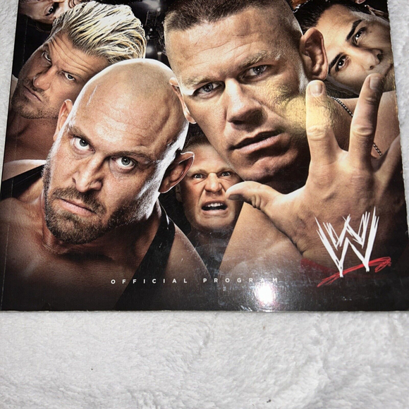 WWE Official Souvenir Program 2013 The Rock, John Cena, Triple H, AJ Lee, Layla - Picture 2 of 9